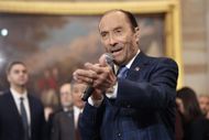 Greenwood singing "God Bless The USA" at the 60th inaugural ceremony (Image via Chip Somodevilla/Getty Images)